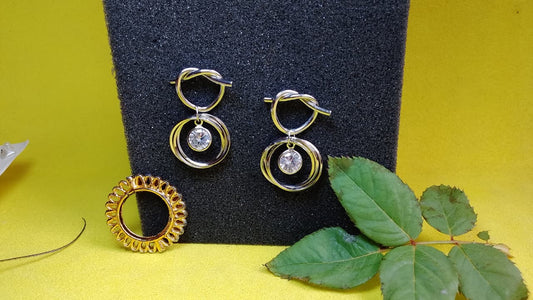 Chic Knot & Circle Drop Earrings
